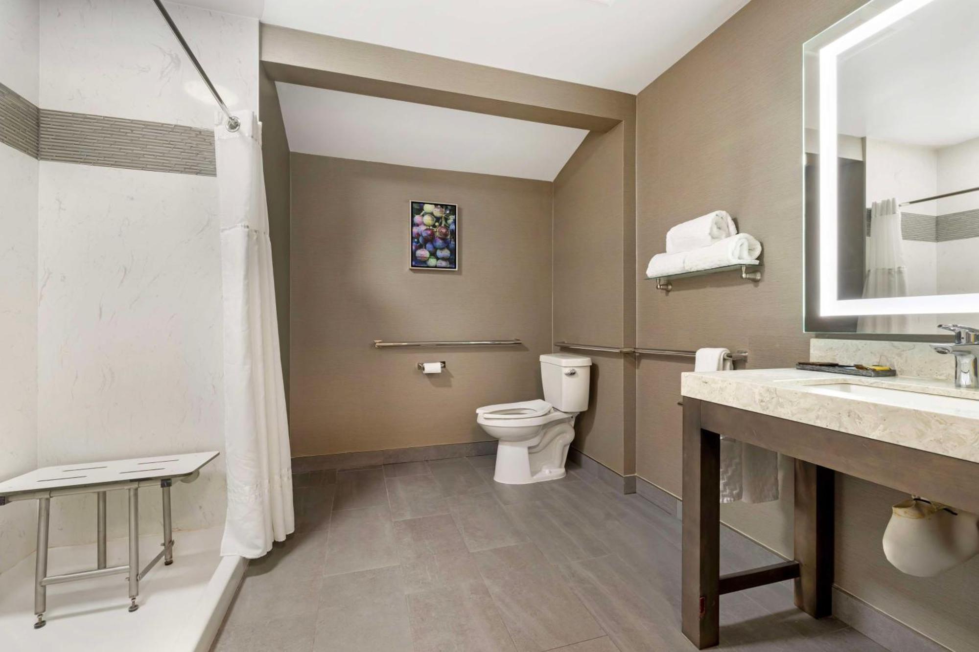 Best Western Plus Temecula Wine Country Hotel & Suites Buitenkant foto